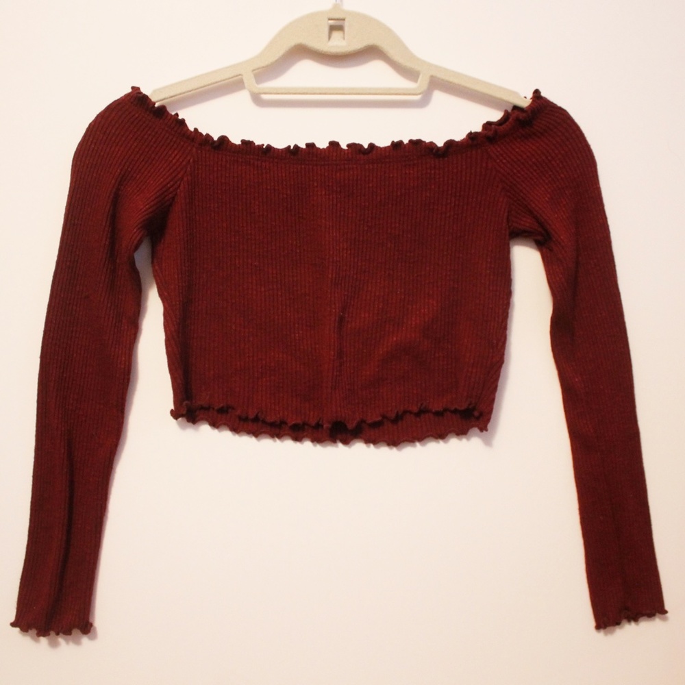 Maroon strapless crop top